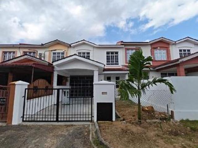 Taman Impian Jaya Senai Double Storey Terrace House FOR SALE