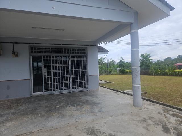 TAMAN IMPIAN JAYA Single Story Terrace Corner Lot