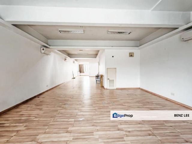 Taman Industrial Sungai Buloh TSB Commercial Centre