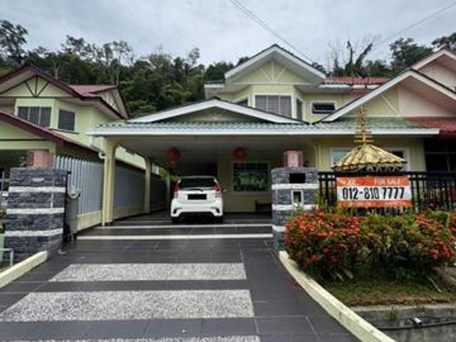 Taman Indah Jaya SemiDetached House For Sale
