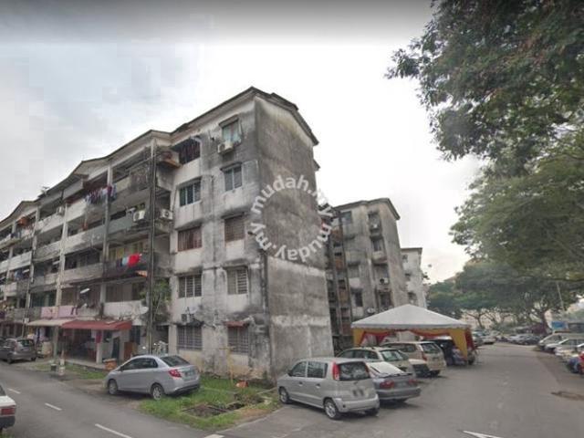 TAMAN INTAN BAIDURI BATU CAVES KEPONG GOMBAK 600 sqft FOR SALE
