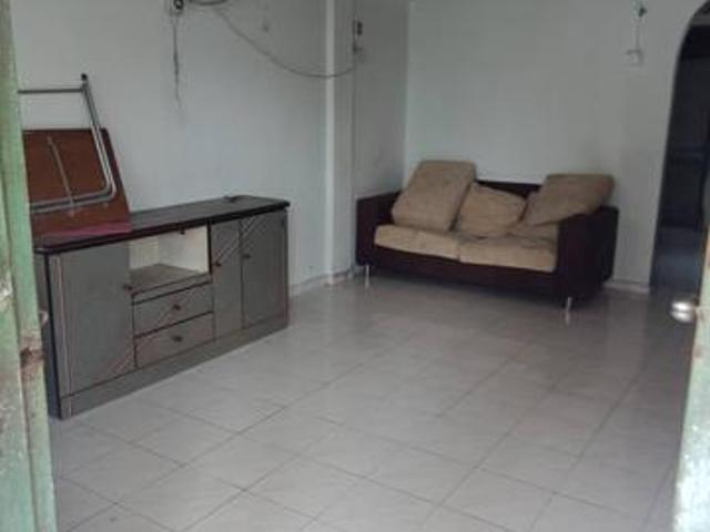 TAMAN INTAN BAIDURI BATU CAVES KEPONG GOMBAK 600 sqft FOR SALE