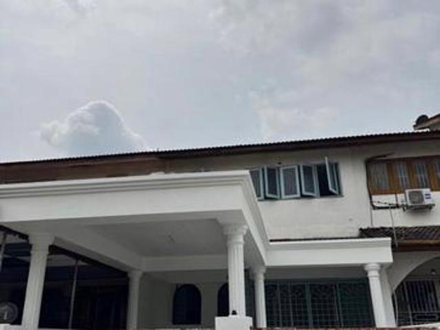 Taman Intan nr Berkeley Klang Facing Open Double Storey House