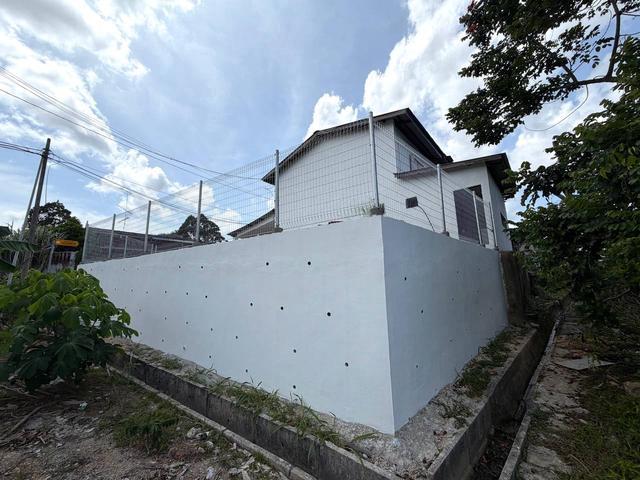Taman Intan Simpang Renggam corner lot fully renovated bumi lot