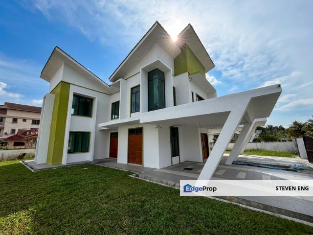 TAMAN ISKANDAR BISTARI
