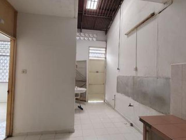 Taman Iping Batu Maung Single Storey landed for rent worker hostel