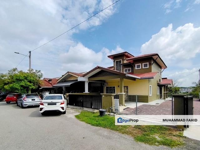 Taman Ixora Bandar Baru Salak Tinggi