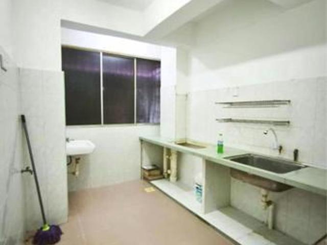 Taman Jade View 721sqft Renovated 2 Carpark Gelugor