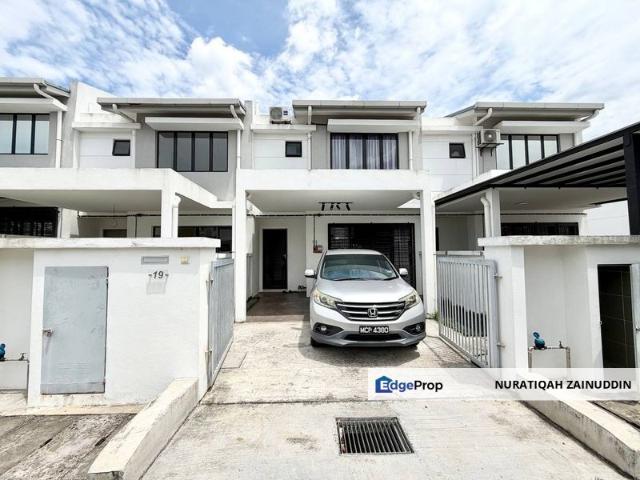 Taman Jenderam Idaman