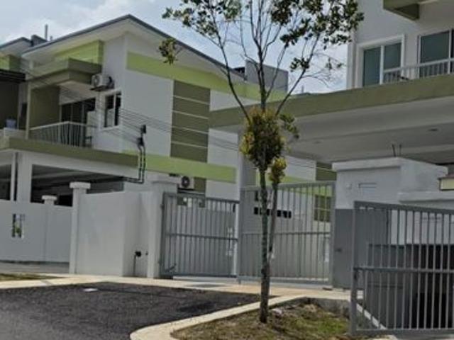 Taman Jenderam Sutera