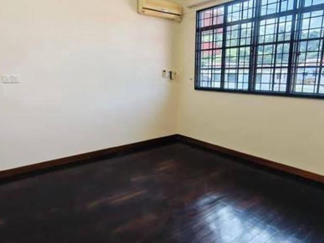 Taman Jindo Semi D for rent
