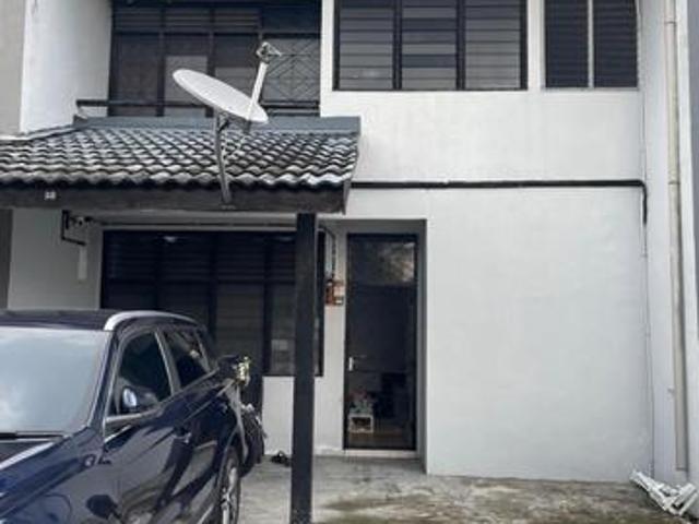 Taman Johor Jaya Double Storey Terrace House 4bed Johor Bahru