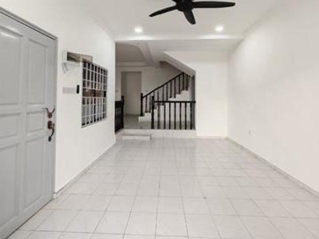 Taman Johor Jaya Jalan Ros Merah 3x Double Storey Endlot House For Sa