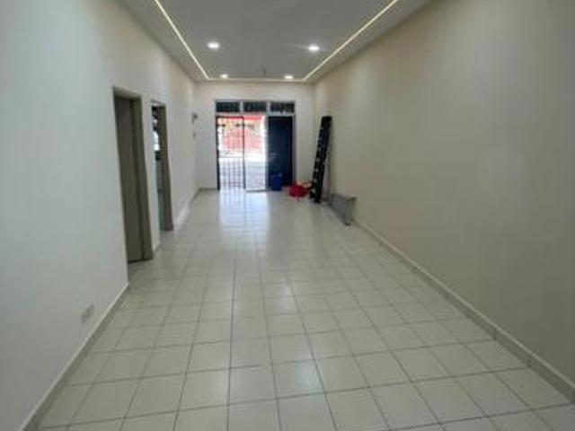 Taman Johor Jaya Jalan Seroja Low Medium Cost House x3 AC