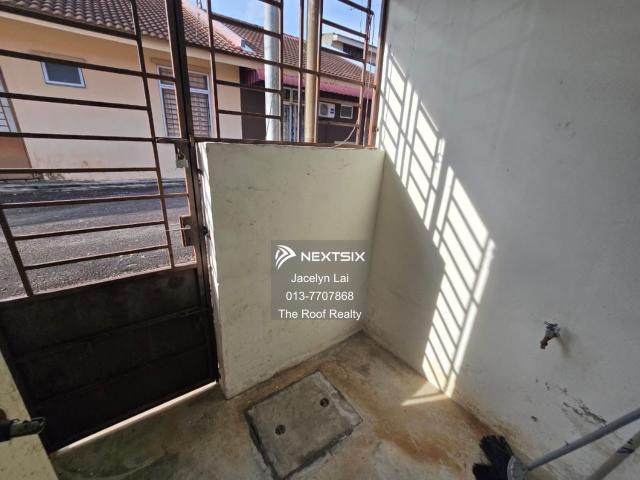 Taman Johor Jaya Single Storey Terrence House