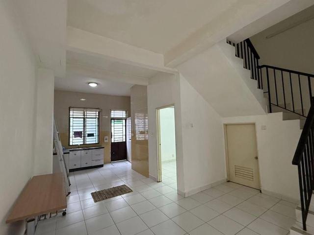 Taman Jp Perdana Double Storey Terrace House 4bed Johor Bahru