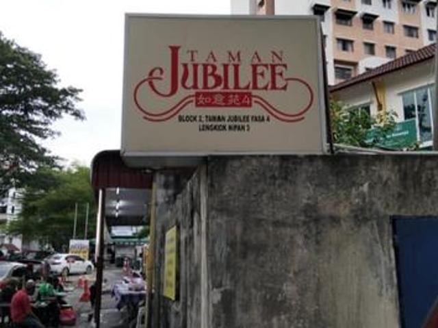 Taman Jubilee Blk 2 sungai nibong lip sin