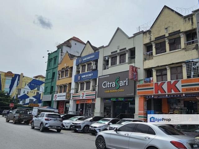 Taman Kasturi
