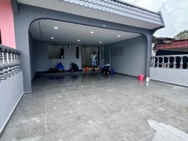 Taman Kempas Single Storey Terrace Newly Fully Renovated Fully Exten
