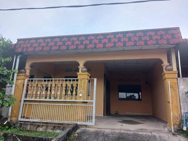 TAMAN KENARIRENOVATED Full LOAN AVAILABLE ZERO DOWNPAYMENT