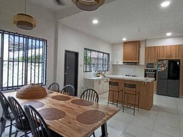 TAMAN KEKWA SEMID CANTIK 4 BILIK Bumi Lot FREEHOLD
