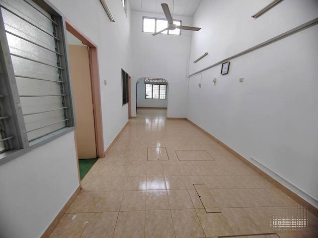 Taman Kepong Single Storey For Rent