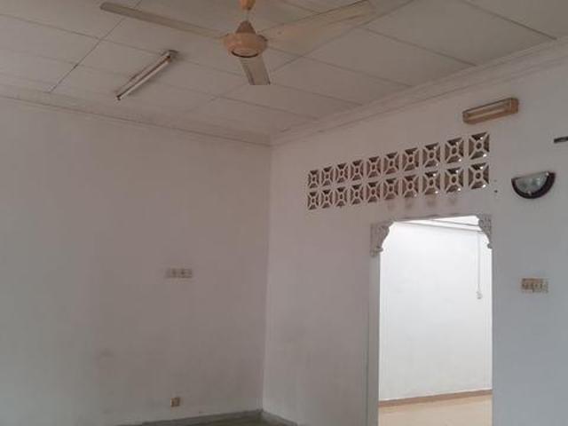 Taman Kepong Single Storey House for Rent Facing Open Land