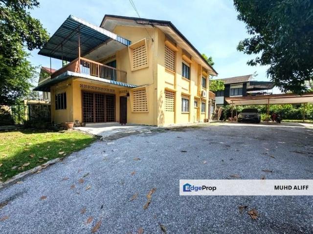 Taman Keramat Hujung
