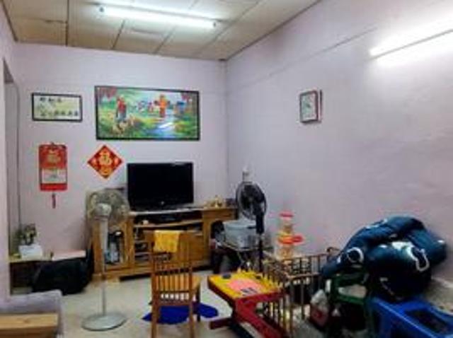 Taman KimsarSingle Storey Next to evening market
