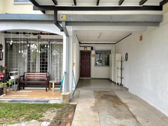 Taman Kinrara 2 TK2 Seksyen 2 For Rent Nice Condition