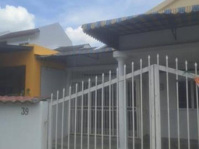 Taman KinraraTK18 Direct OwnerFully Renovated Single Storey Home