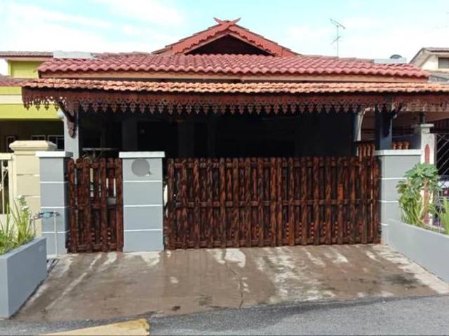 Taman Kobena Senawang Teres Satu Tingkat Saiz 1300sqft 3R2B