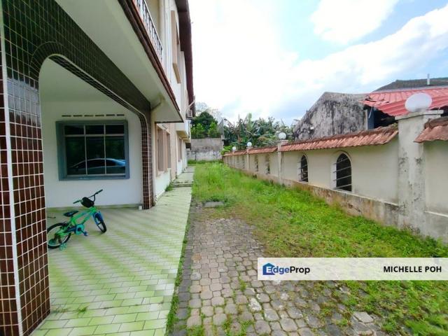 Taman Kolam Air