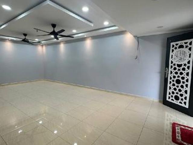 Taman Koperasi Polis Gombak 2 sty house