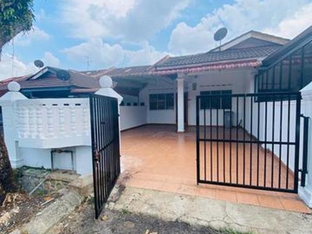 Taman Kota Masai Jalan Bacang FREEHOLD NON BUMI SIAP RENOVATION
