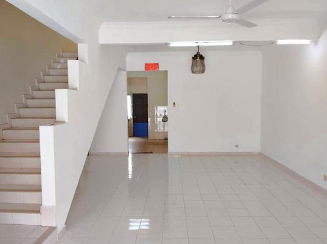 Taman Klang Utama Bukit Raja Klang Double Storey For Sale