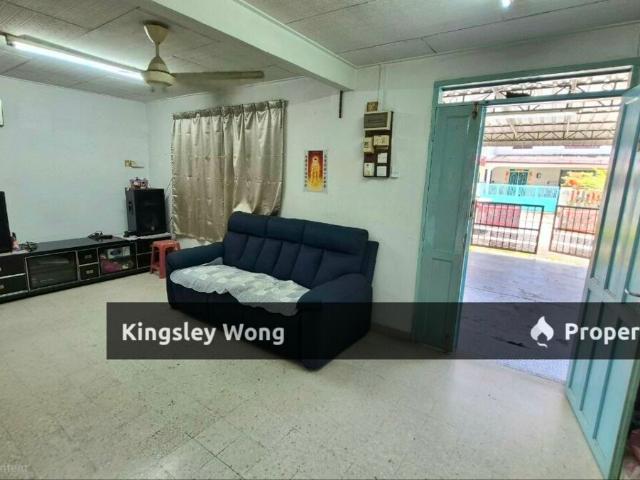 Taman Kledang Menglembu Double Storey Terrace House Good Condition Near First Garden Silibin