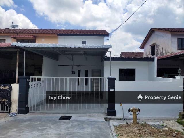 Taman Kluang Barat Low Cost House