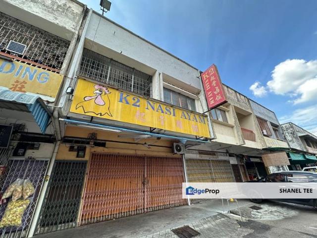 Taman Kluang Baru Double Storey Shoplot For Rent