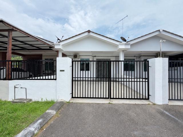 Taman Kluang Indah Single Storey