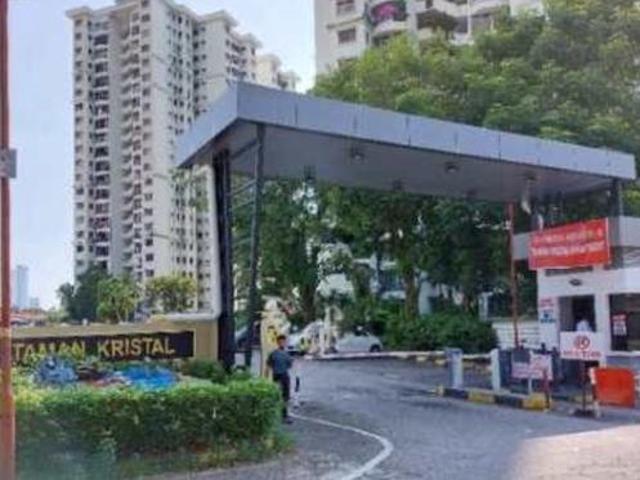 Taman Kristal Apartment For Sale
