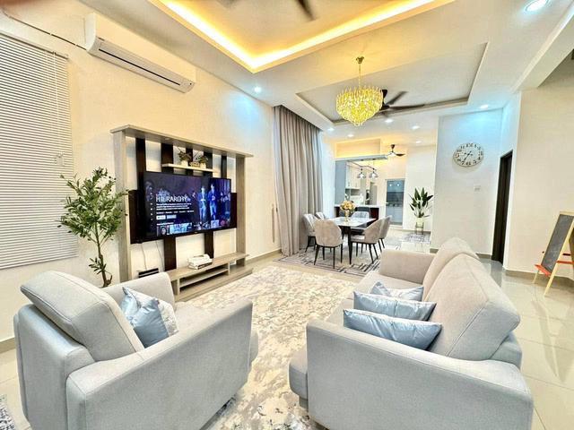 Taman Kucai Indah Lunas Double Storey Terrace End Lot