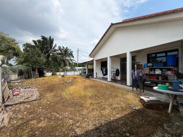 Taman Kulai Utama Terrace CORNERLOT