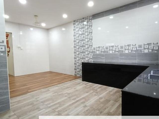 Taman Kulai Utama @Jalan Anggerik* *Double Storey Terrace House* *2间打通 双层排楼 出售/出租*  成熟住宅区,2间相连单位打通,空间宽敞舒适 ✨ 适合大家庭、自住或投资用途 ⭐ FOR SALE / FOR RENT