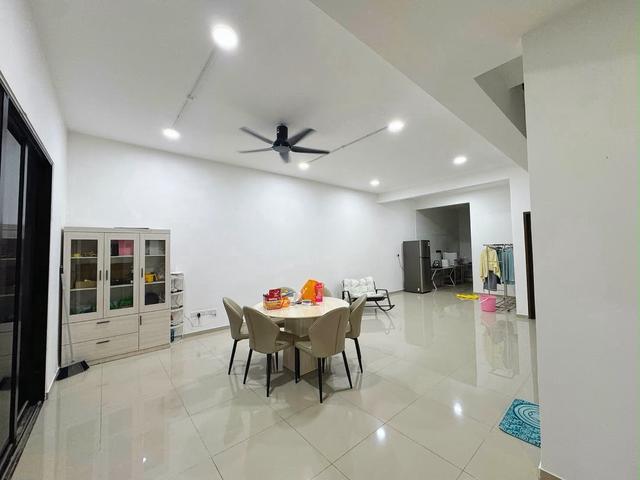 Taman Laman Citra Gelang patah 2 storey house For rent