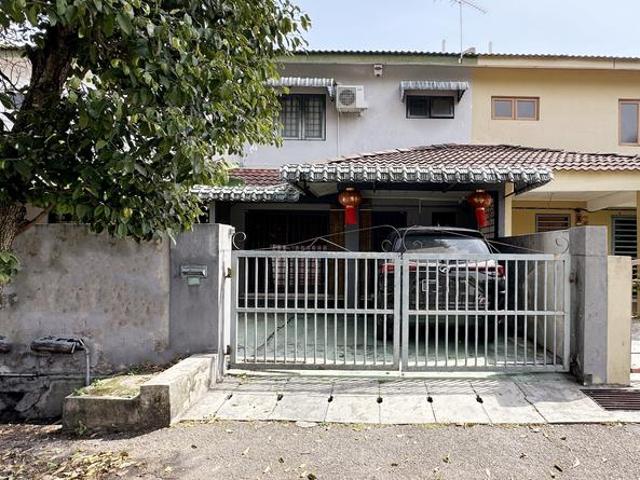 Taman Lapangan Indah House Near To Bandar Cyber Botani Ipoh
