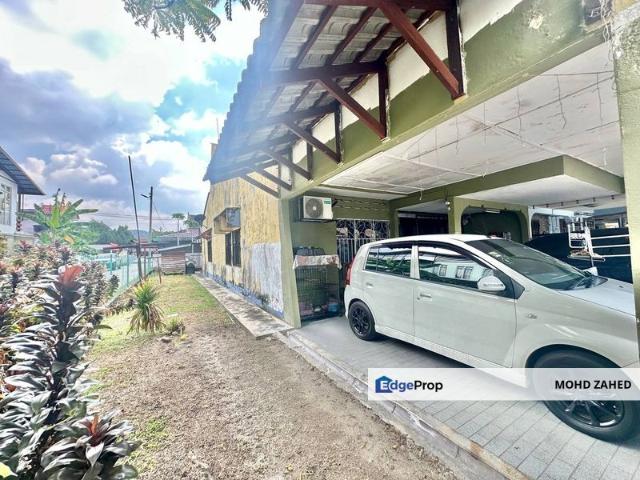 Taman Lembah Keramat AU5