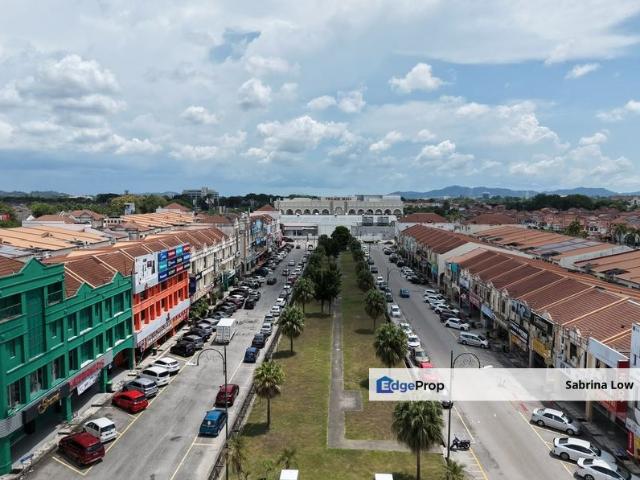 TAMAN LEGENDA HEIGHTS