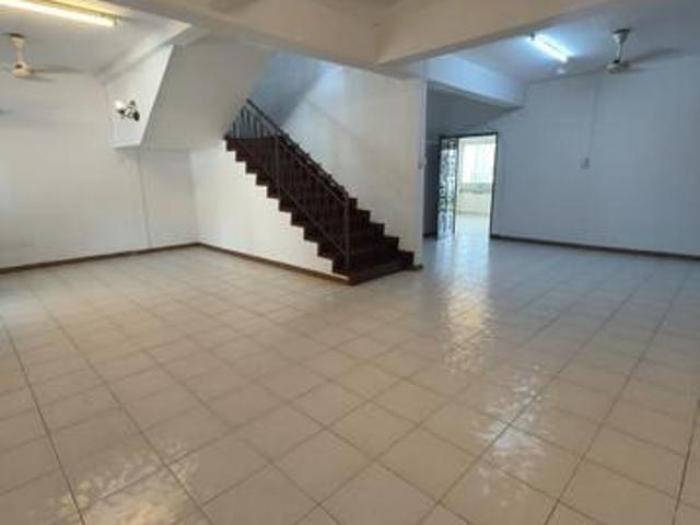 Taman Likas Double Storey SemiD House Likas Damai KK For Rent