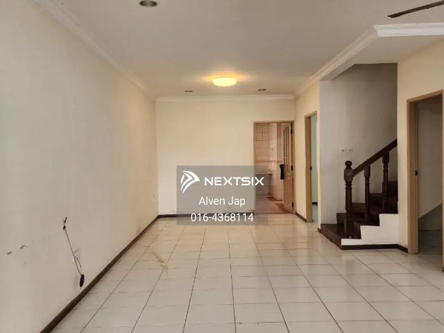 Taman Lucky For Sale